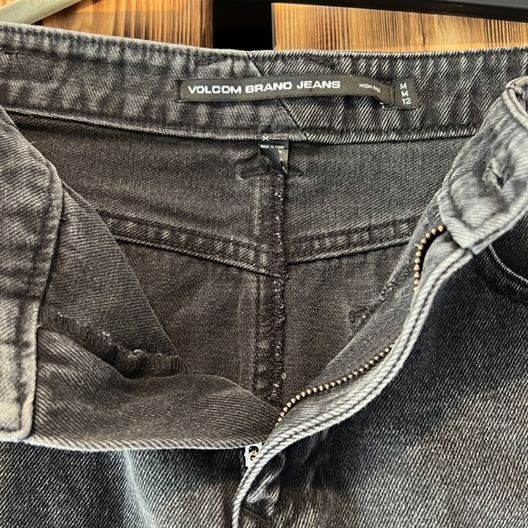 Volcom Brand Jeans Skirt - Picture 4 of 9